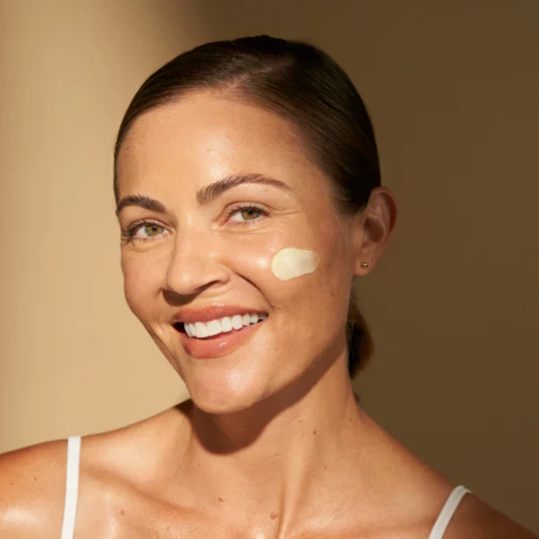 A-LUMINATE Brightening Serum™ - Image 4