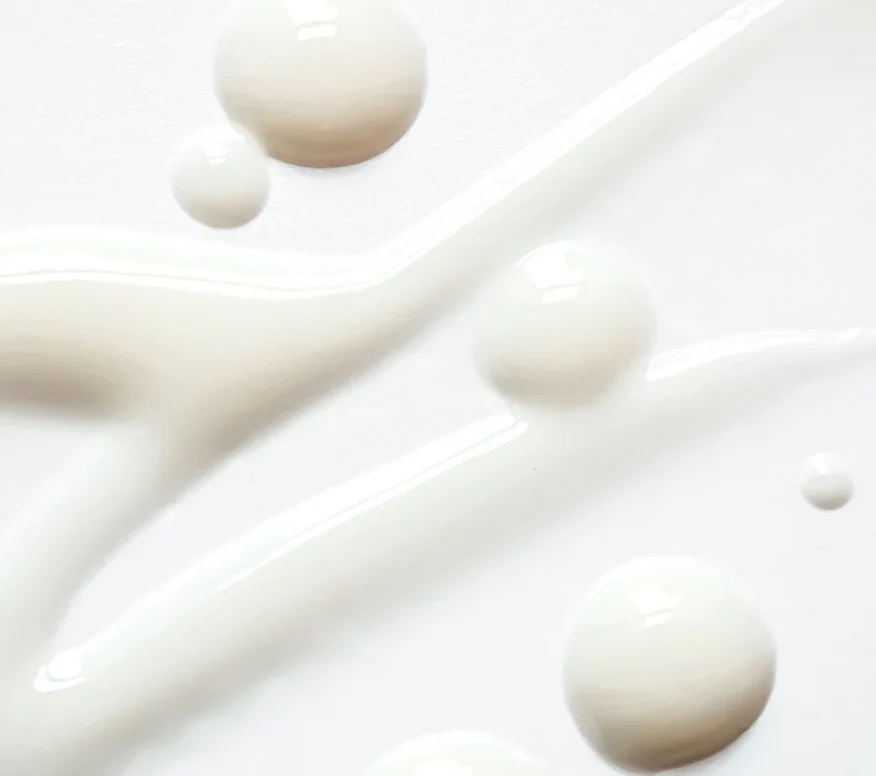 Complexion Brightening Serum - Image 2