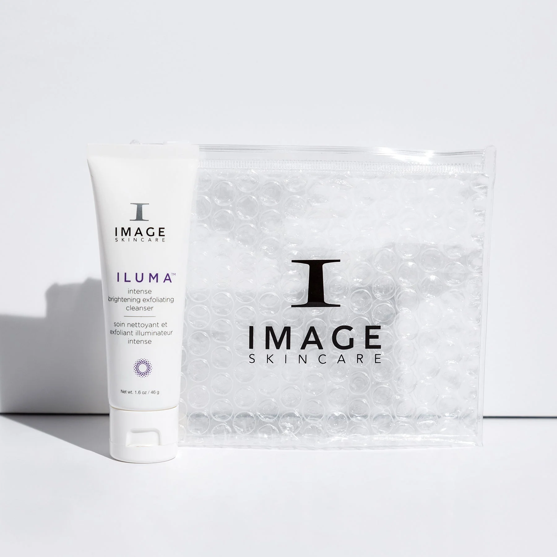 Discovery-size ILUMA intense brightening exfoliating cleanser - Image 2
