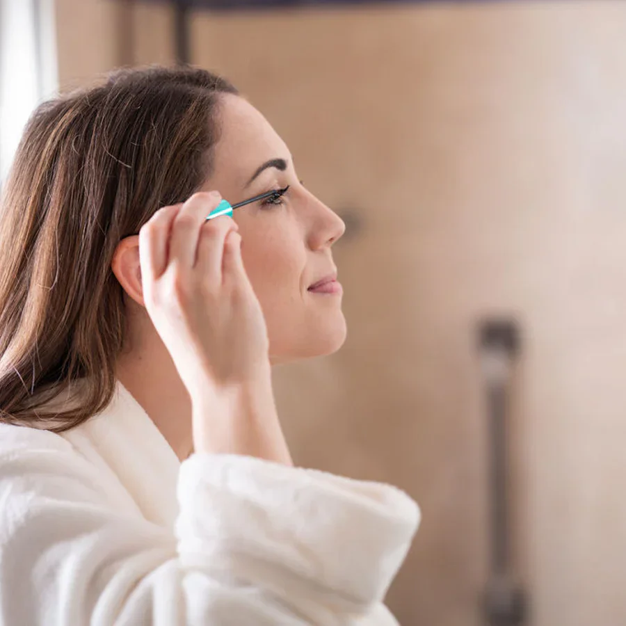 Lash/Brow Growth Serum - Image 7