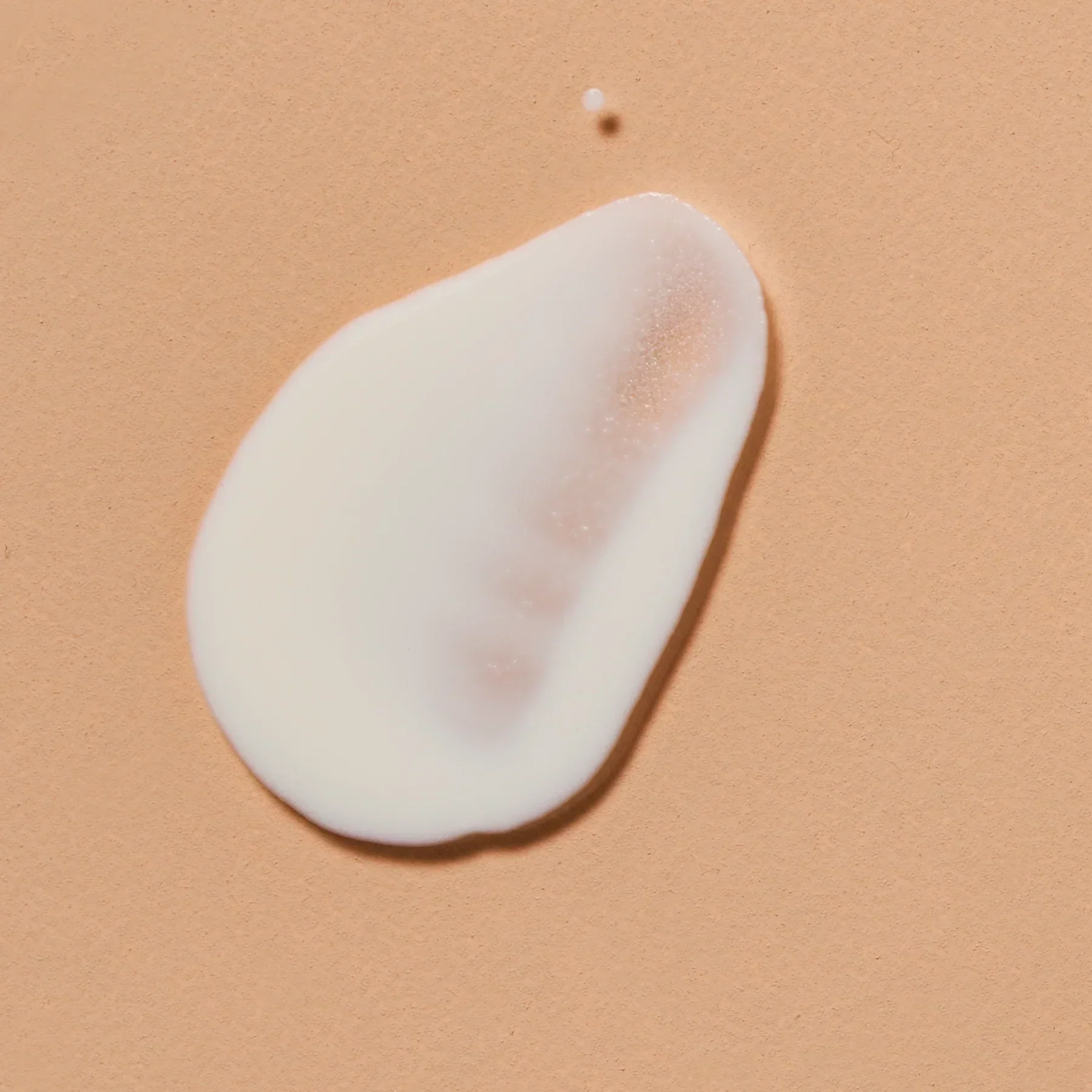 Total Protection® No-Show™ Mineral Sunscreen SPF 50 - Image 3