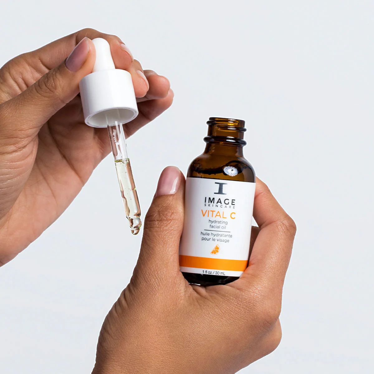 VITAL C hydrating facial oil - Image 4